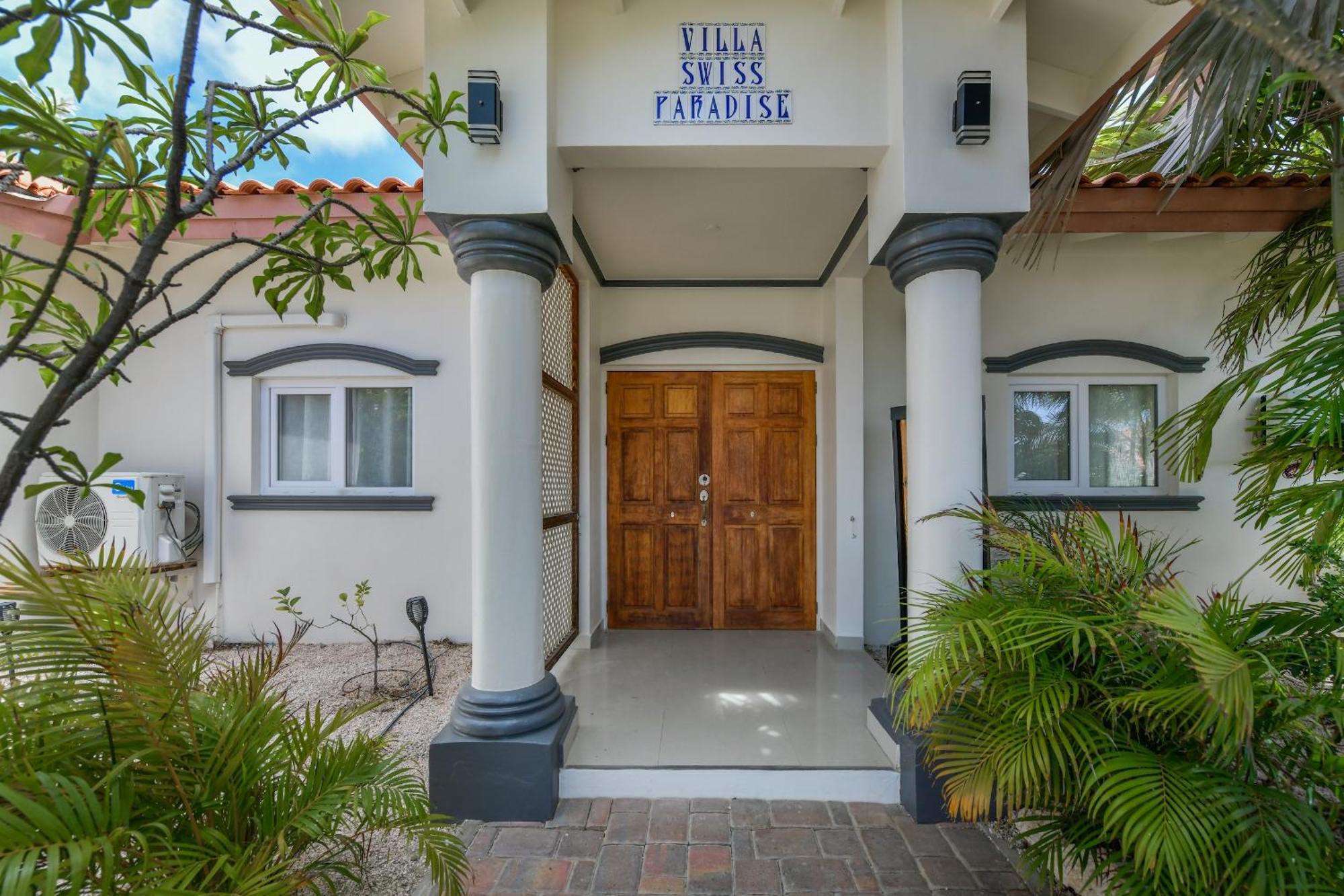 Villa Swiss Paradise With Private Pool パームビーチ エクステリア 写真